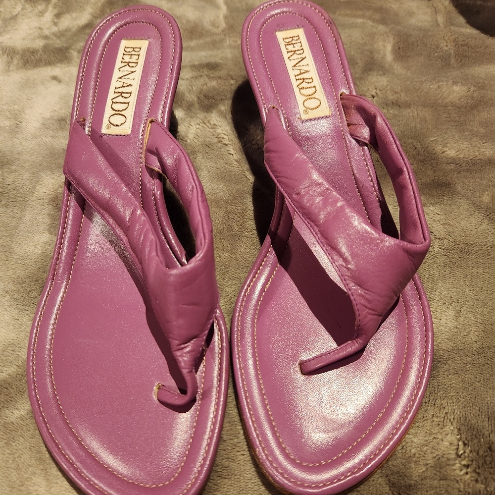 WEDGE SANDALS Bernardo Women's  Purple